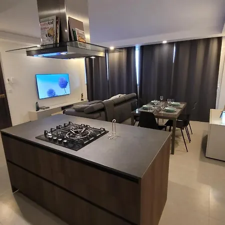 Loop Of Colours - Modern Seaview 2 Bedroom 2 Shower En-suite 아파트 *